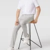 Brax Straight Fit Chino Modell ‘CADIZ’ – Hellgrau 19