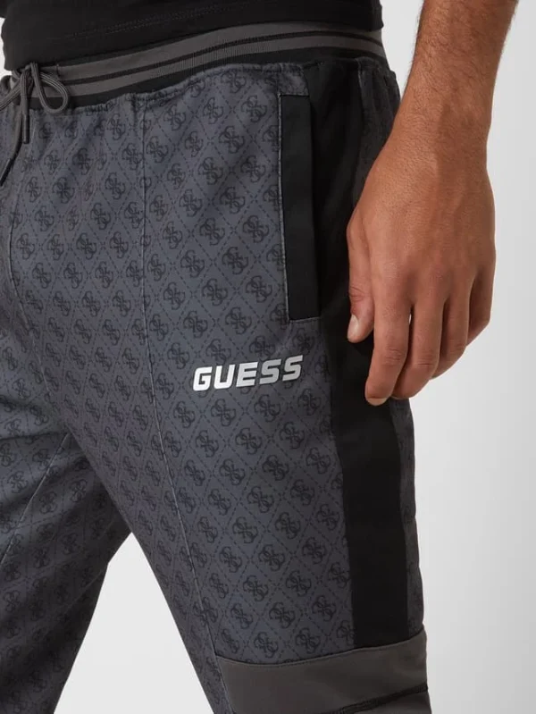 Guess Activewear Trainingshose Mit Logo-Muster Modell ‚Marshall‘ – Schwarz 4