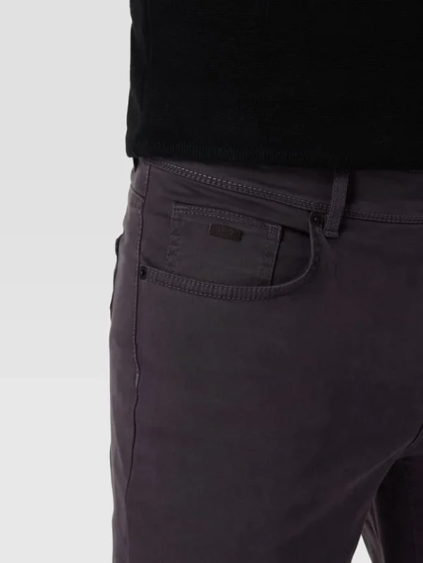 Brax Straight Fit Chino Mit Label-Detail Modell ‘Cadiz’ – Mittelgrau 4