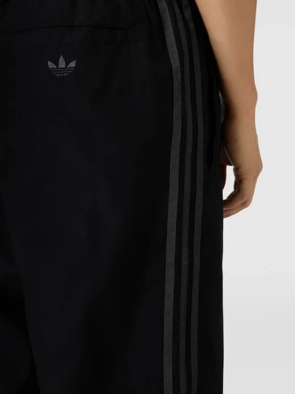 Adidas Originals Trainingshose Mit Logo-Streifen – Schwarz 4